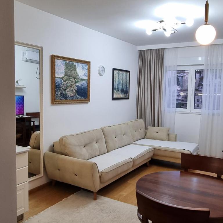 Orange Blues Apartments - Superior One-Bedroom Apartment with Balcony - 16