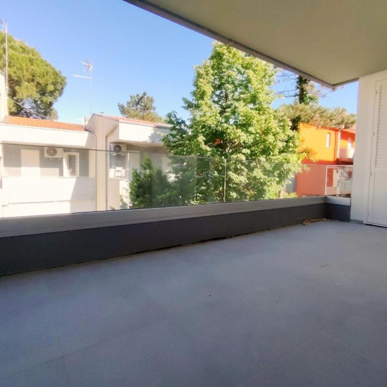 Renovated flat with private fenced garden in Bibione - Appartamento - 5