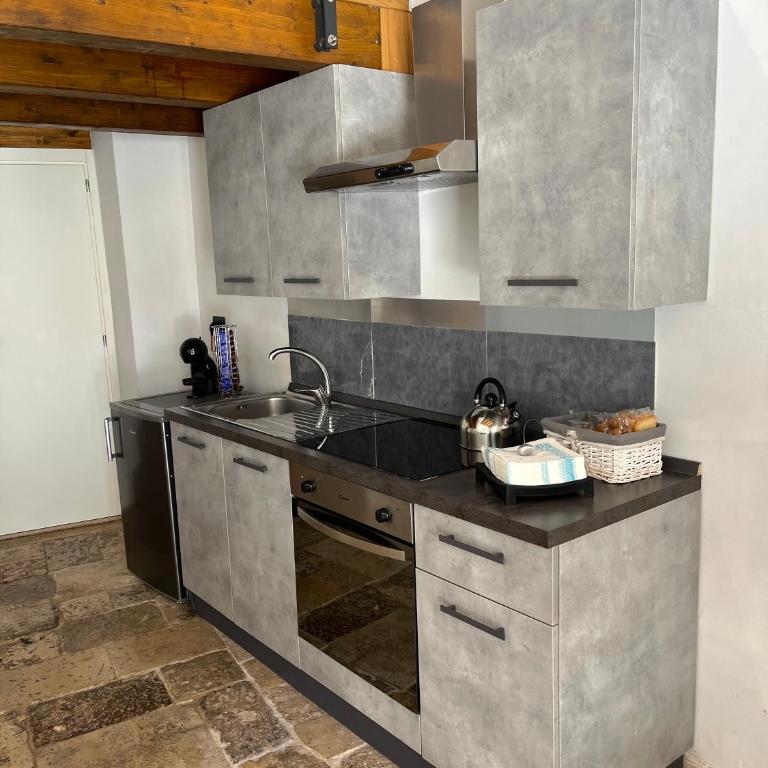 GROUND STONE - Appartamento con 1 Camera da Letto - 6