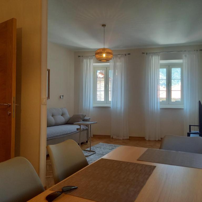 Parilo - One-Bedroom Apartment - 32