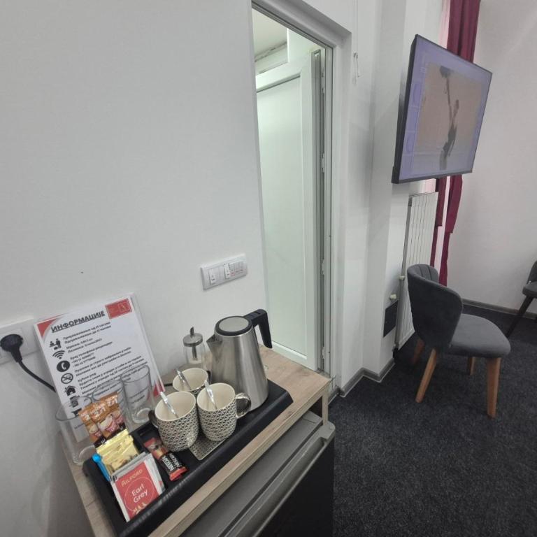 Mobile Rate - City Center - No Empty Beds Deals - Suite - 7