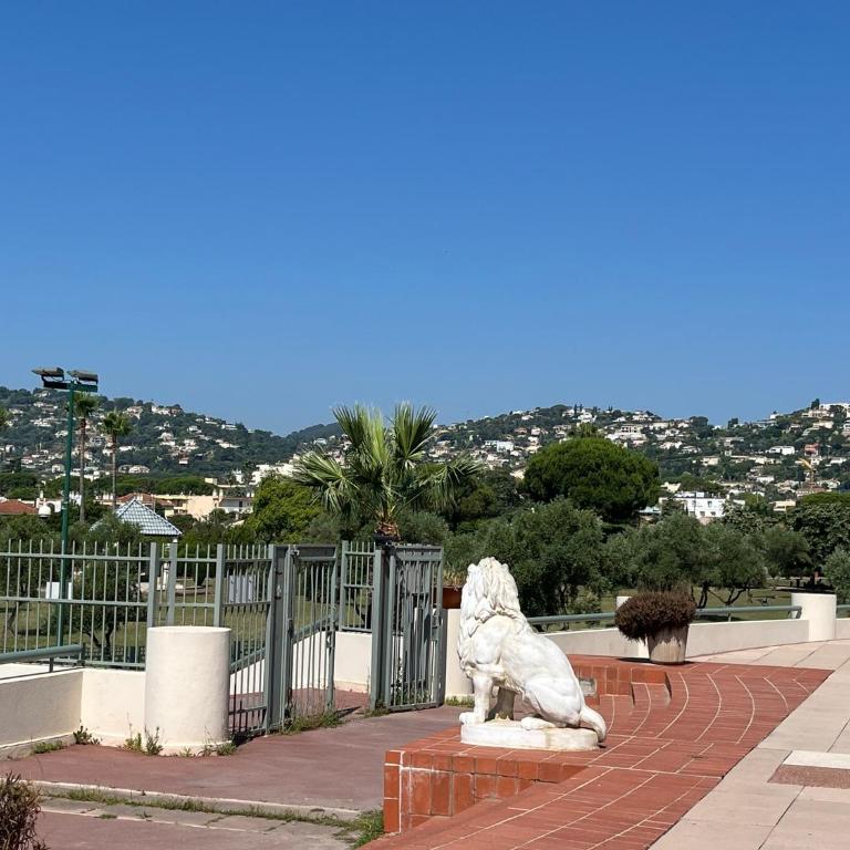 Studio climatisé 3 mn plage du samedi au samedi Antibes juan les pins - Apartment mit 1 Schlafzimmer - 16