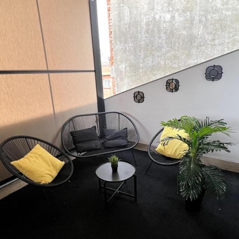 Atico moderno en Nervion con terraza - Apartamento de 1 dormitorio - 3