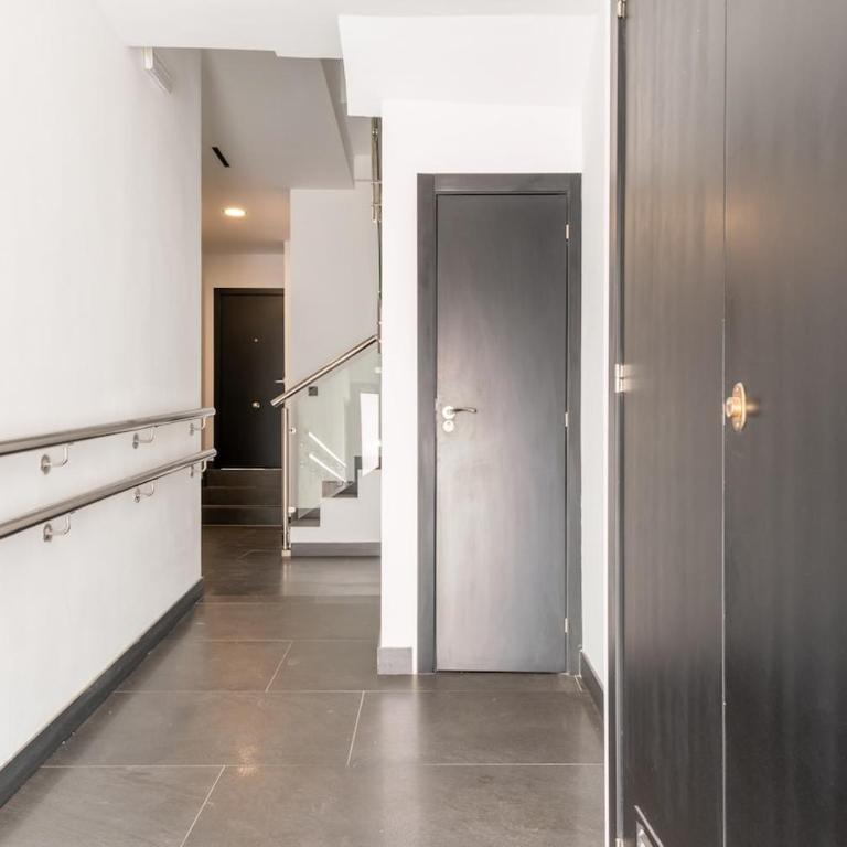 Atico moderno en Nervion con terraza - Apartamento de 1 dormitorio - 26