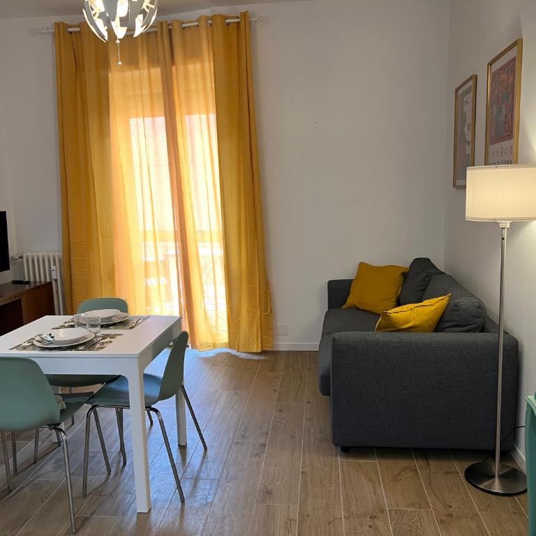 M4 - Private Garage - Linate Airport - Self CheckIn - Suite Lomellina - MilanoFlats - Appartamento con 1 Camera da Letto - 2