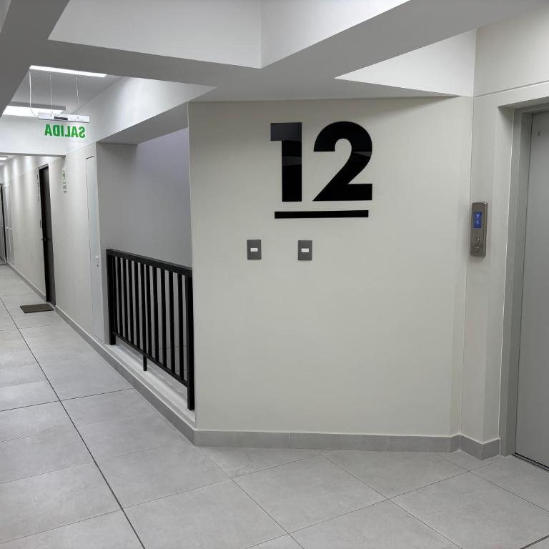 Luxury Tower Top Floor Apartment - Apartamento de 1 dormitorio con terraza - 17