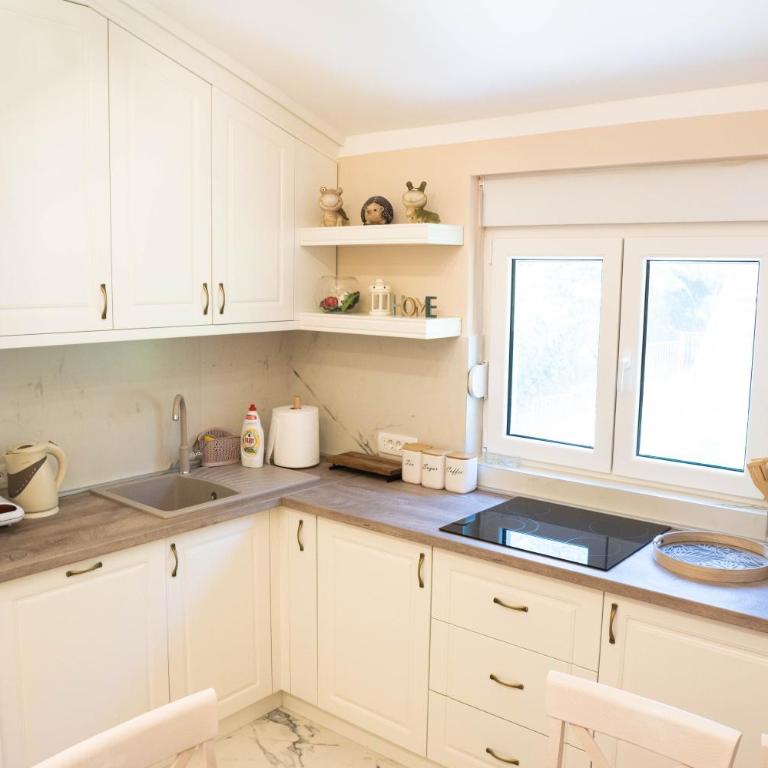 Moskov - Two-bedroom Ap with Sea View - Two-Bedroom Apartment with Balcony - 16