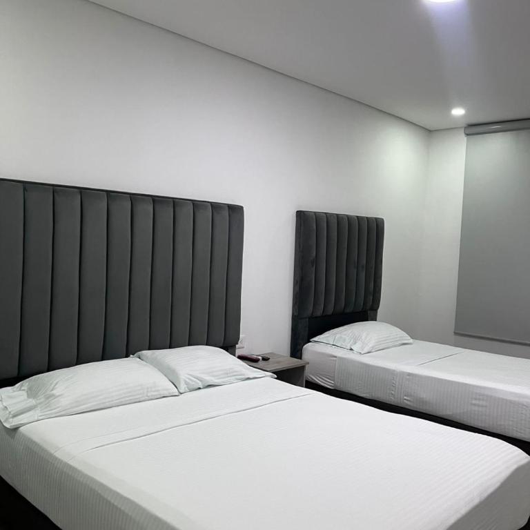 Cubagua Inn Hotel - Habitación Triple - 3