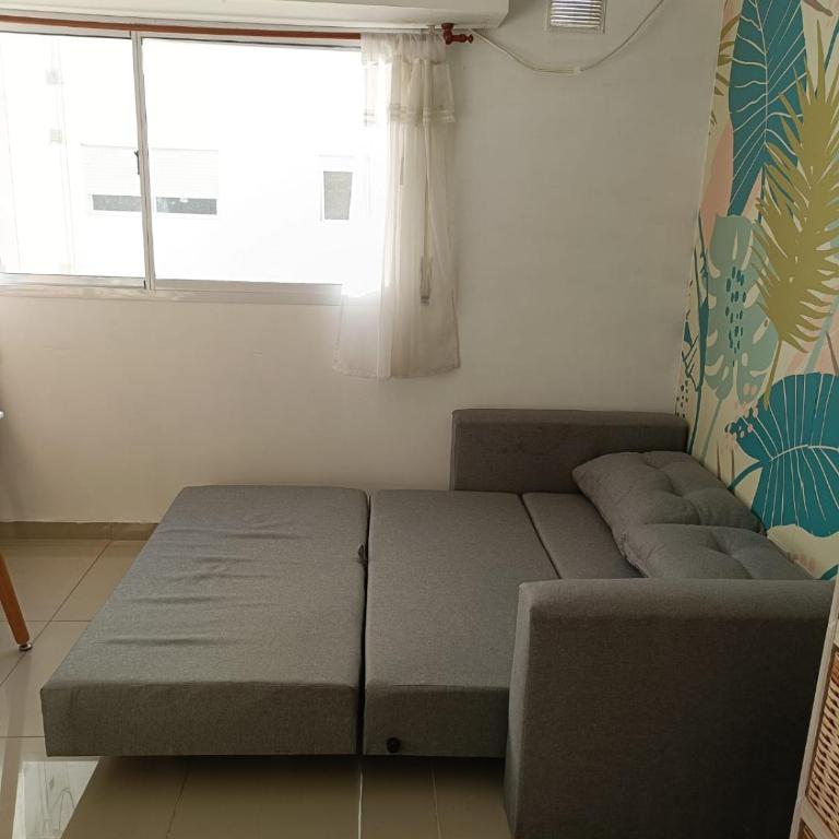Hermoso monoambiente a metros de Av Pellegrini! - Estudio Deluxe - 8