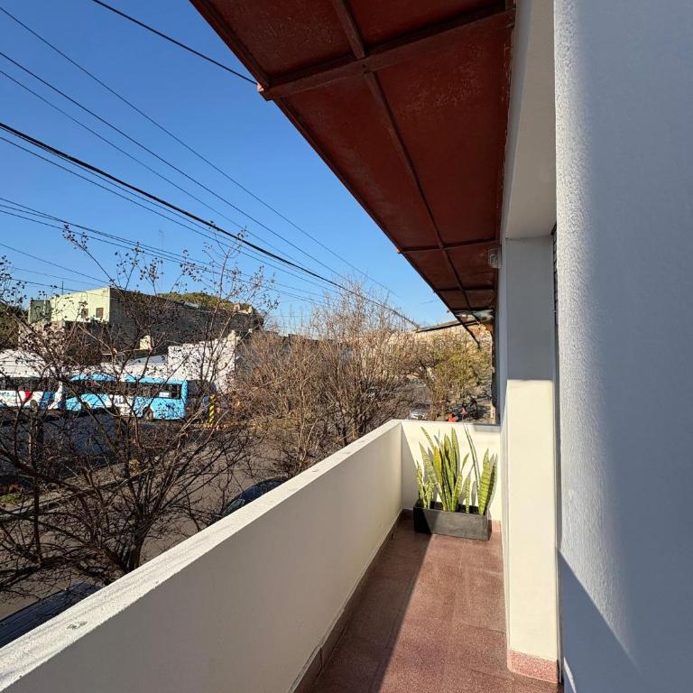 Luminoso Depto al frente en el corazón del barrio Meridiano V- Meridiano Alquiler Temporario - Apartamento de 1 dormitorio - 7