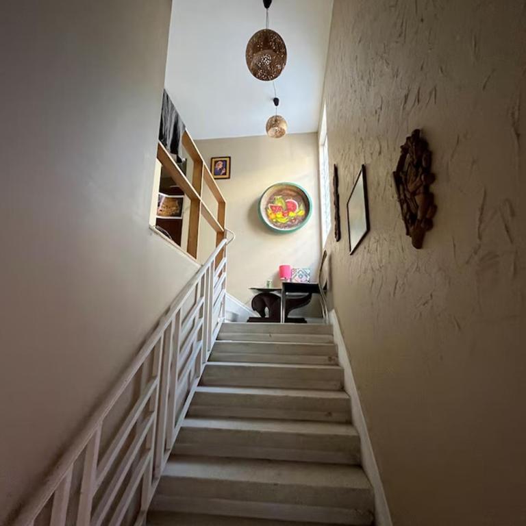 Pequeña París Coyoacán, Habitación Privada WiFi - Habitación Doble con baño privado externo - 20