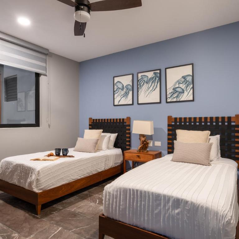 Paramar Black - Two-Bedroom Apartment with Pool View - 14