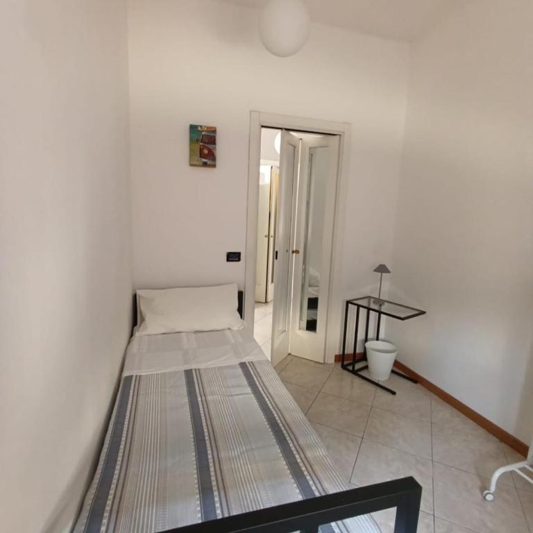 IRIS- BRESCIA old town apartment - Apartamento de 2 dormitorios - 19