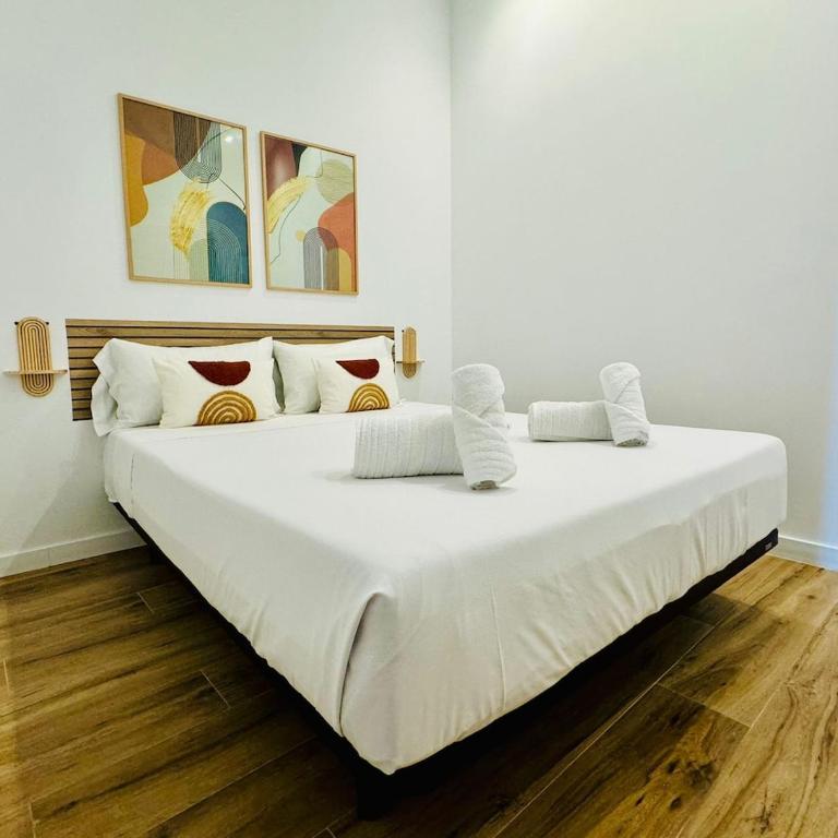 PLANAS 2 Design & Spaciousness with Terraza in Ruzafa SOHO - One-Bedroom Apartment - 27