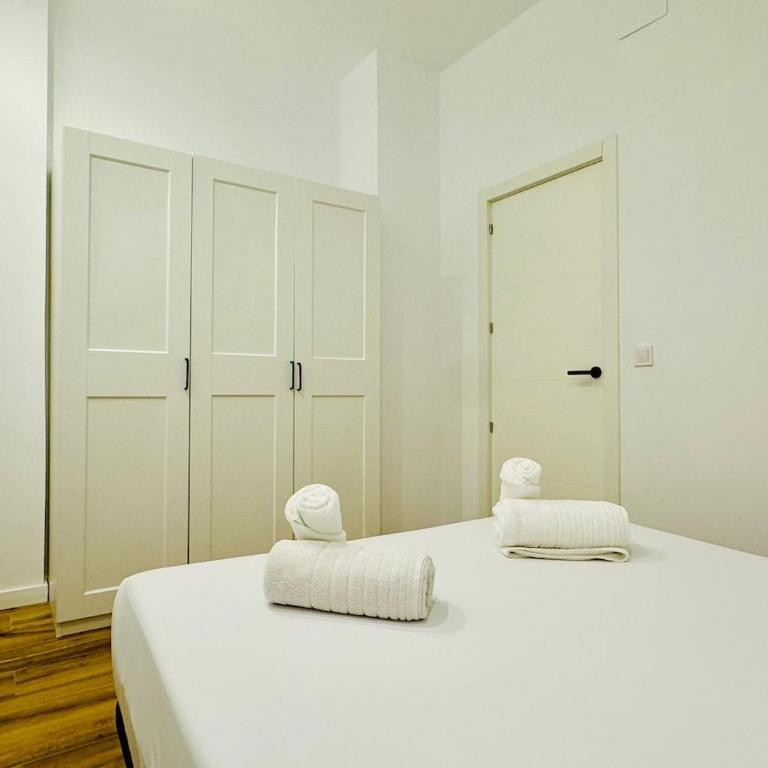PLANAS 2 Design & Spaciousness with Terraza in Ruzafa SOHO - One-Bedroom Apartment - 32