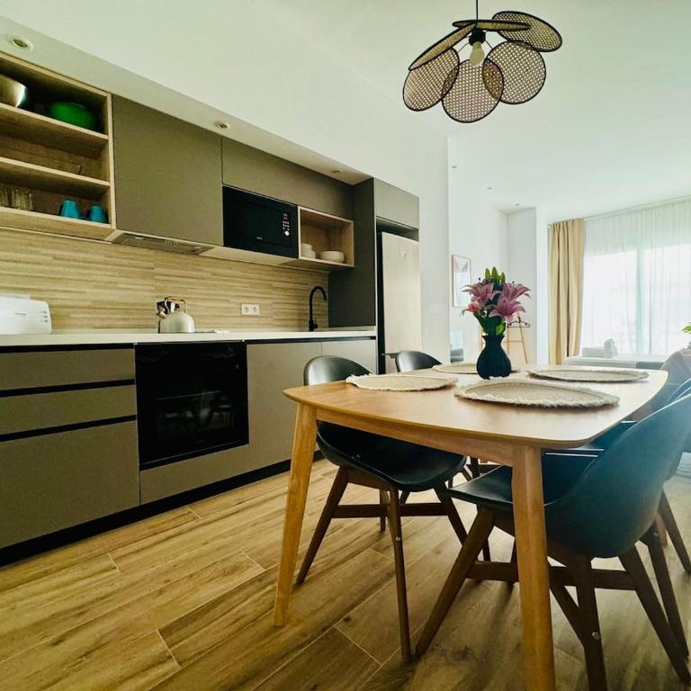 PLANAS 2 Design & Spaciousness with Terraza in Ruzafa SOHO - One-Bedroom Apartment - 37