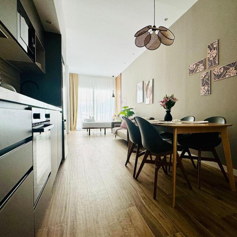 PLANAS 2 Design & Spaciousness with Terraza in Ruzafa SOHO - One-Bedroom Apartment - 39