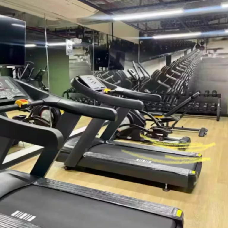 Premium Miraflores Stay with Pool and Amenities - Two-Bedroom Apartment - 33