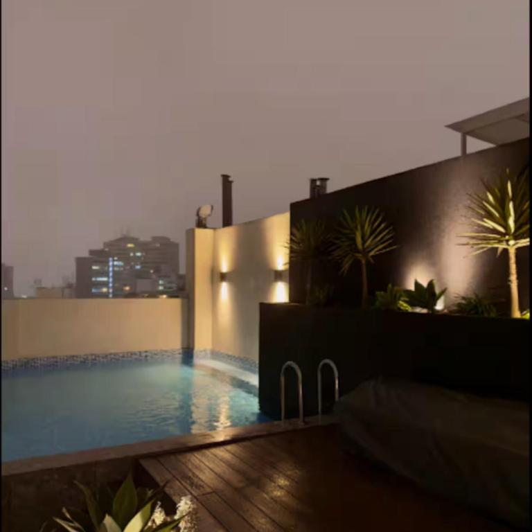 Premium Miraflores Stay with Pool and Amenities - Two-Bedroom Apartment - 24