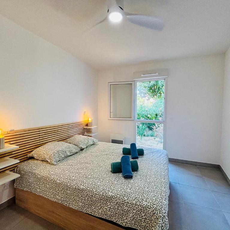 Nice apartment with garden direct access to beach,Parking free - Appartement 2 Chambres avec Terrasse - 30