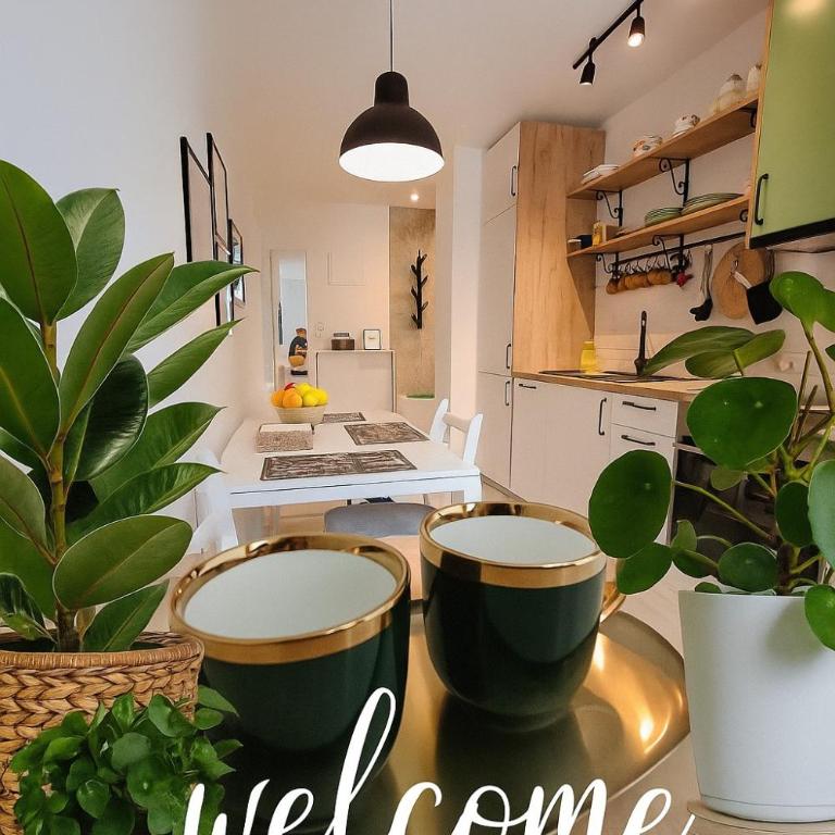 Babalina's Place - One-Bedroom Apartment - 1
