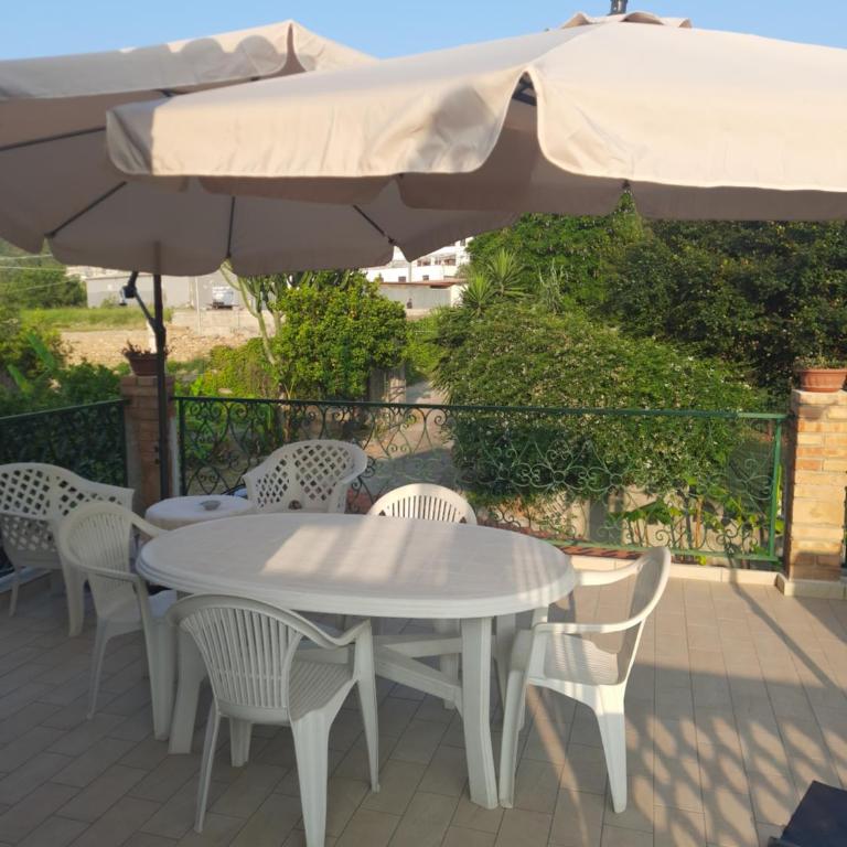 Villa Mirabelli - Two-Bedroom House - 30