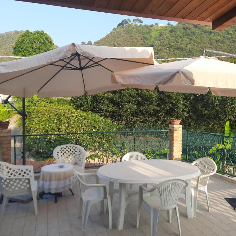 Villa Mirabelli - Two-Bedroom House - 31