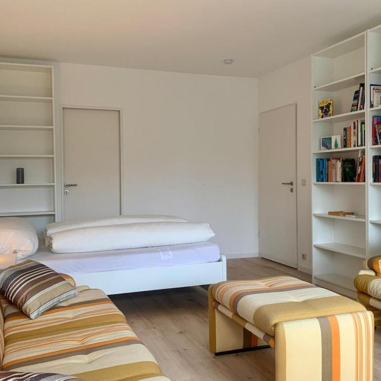 Central flat with 3 bedrooms and free parking space - Apartamento - 2