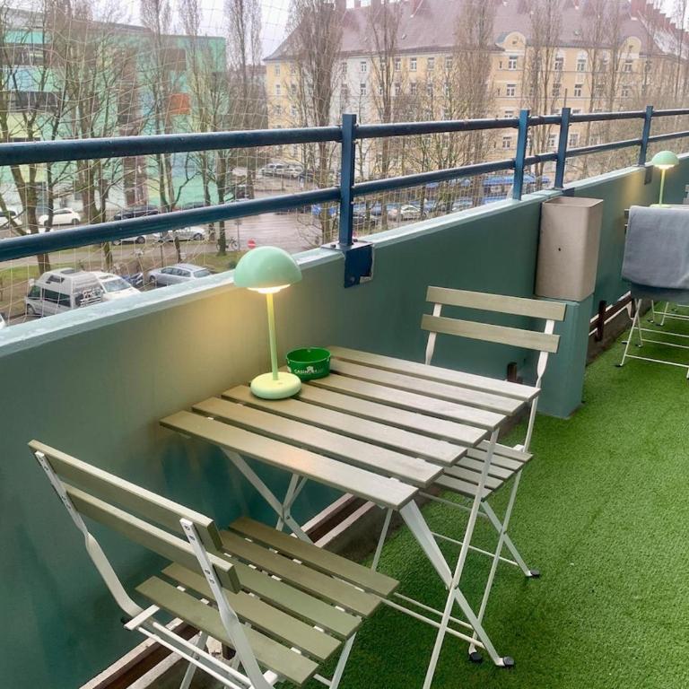 Central flat with 3 bedrooms and free parking space - Apartamento - 6