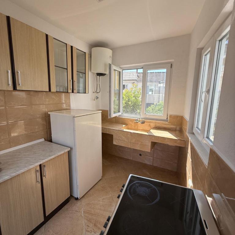 Apartments Lazo - Dvokrevetna Soba sa Bračnim Krevetom - 5
