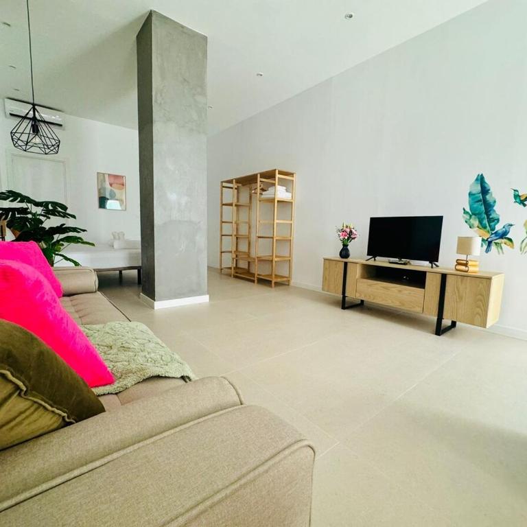 PLANAS 3 Designer Aparment with Terraza in Ruzafa SOHO - One-Bedroom Apartment - 35