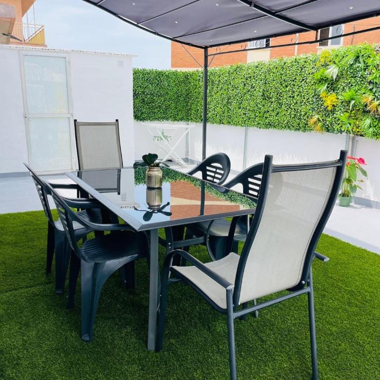 Ático Fuengirola Playa Centro Ciudad - Apartamento de 1 dormitorio - 2
