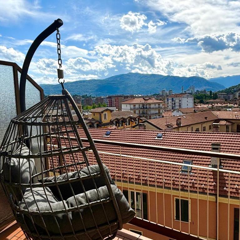 Apartment in the city center with PANORAMIC VIEW over the Lake and Verbania - Appartamento con 1 Camera da Letto e Vista Lago - 2