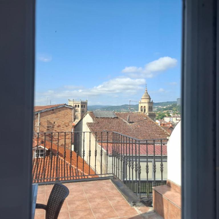 Luna - Disfruta de Ourense en este piso con terraza en el casco histórico - Apartamento de 2 dormitorios - 13