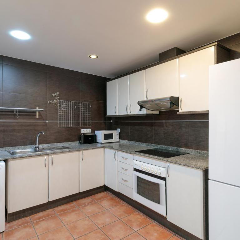 La Korolada Guesthouse - Single Room with Balcony - 8