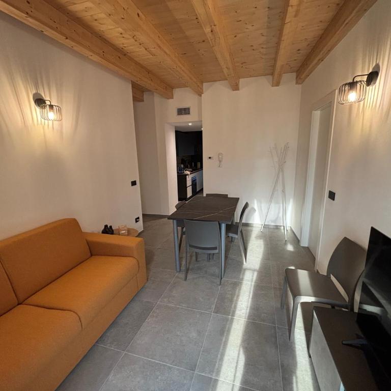 Bea Apartment - Appartamento con 2 Camere da Letto - 9