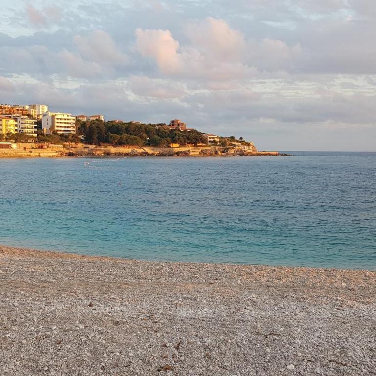 Emerald Dreamscape with Private Beach & Pool - One-Bedroom Apartment - 34