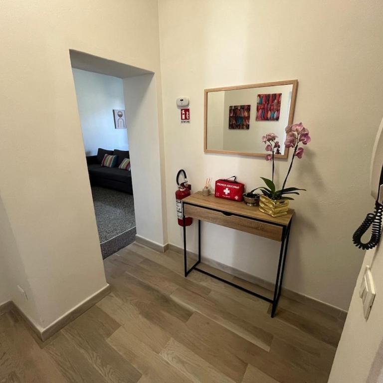 Alloggio Turistico in Via Trincere con parcheggio, wi-fi - Appartamento con 2 Camere da Letto - 19