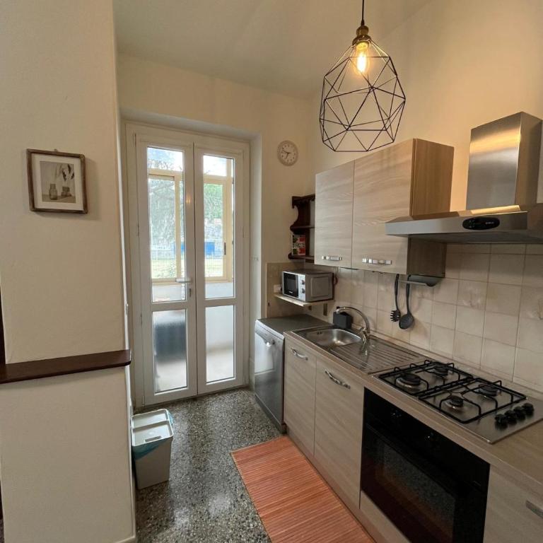 Alloggio Turistico in Via Trincere con parcheggio, wi-fi - Appartamento con 2 Camere da Letto - 34