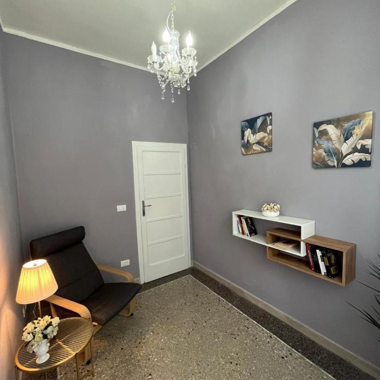 Alloggio Turistico in Via Trincere con parcheggio, wi-fi - Appartamento con 2 Camere da Letto - 35