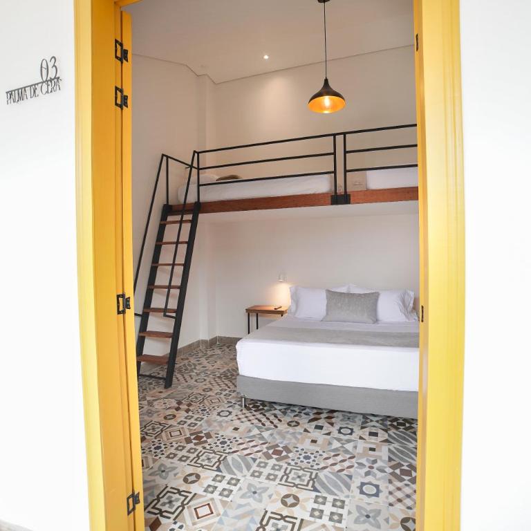 Casa Serafin Hotel - Standard Quadruple Room - 1