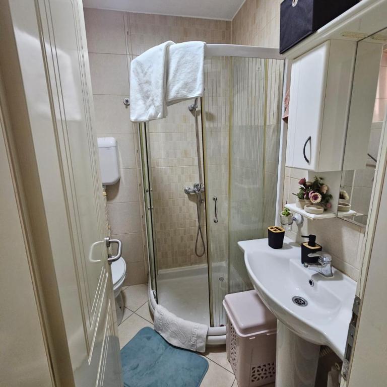 Apartman Z - One-Bedroom Apartment - 11