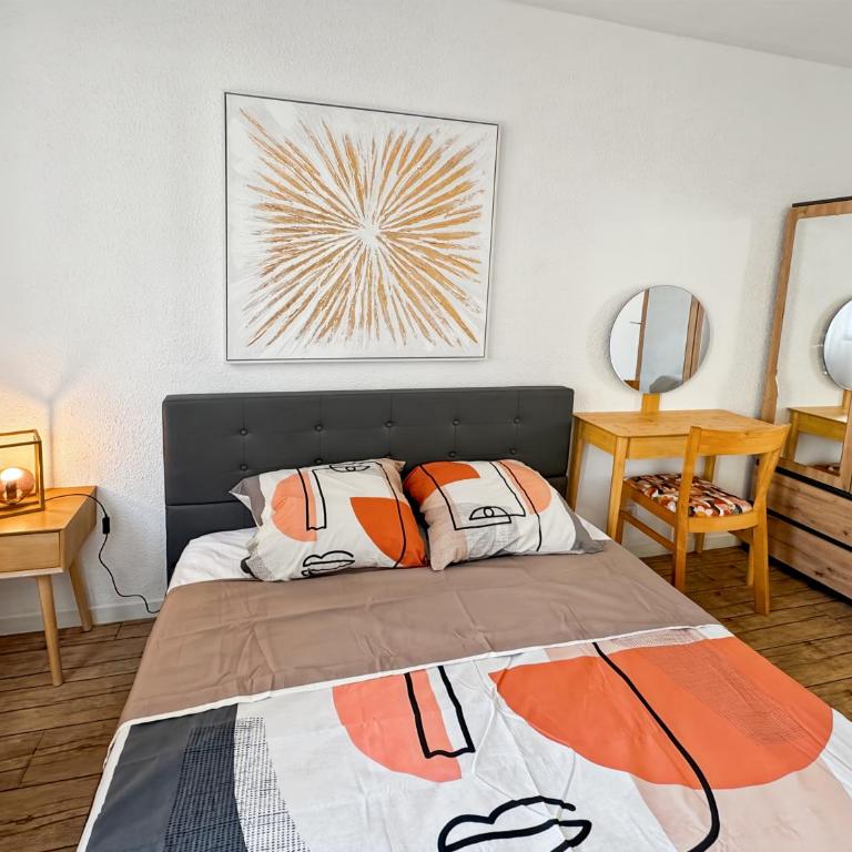 L'escale Arcachonnaise - Appartement T3 - 6 couchages - WIFI- PARKING PRIVÉ GRATUIT - Plages commerces à pied - Two-Bedroom Apartment with Balcony and Terrace - 13