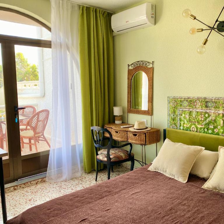Villa by the sea with jacuzzi, garden & park view - Casa de 3 dormitorios - 34