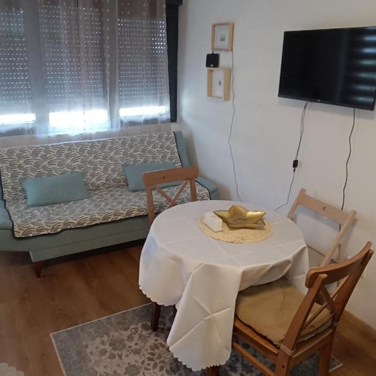 Apartman ORHIDEJA - Appartement 1 Chambre - 4