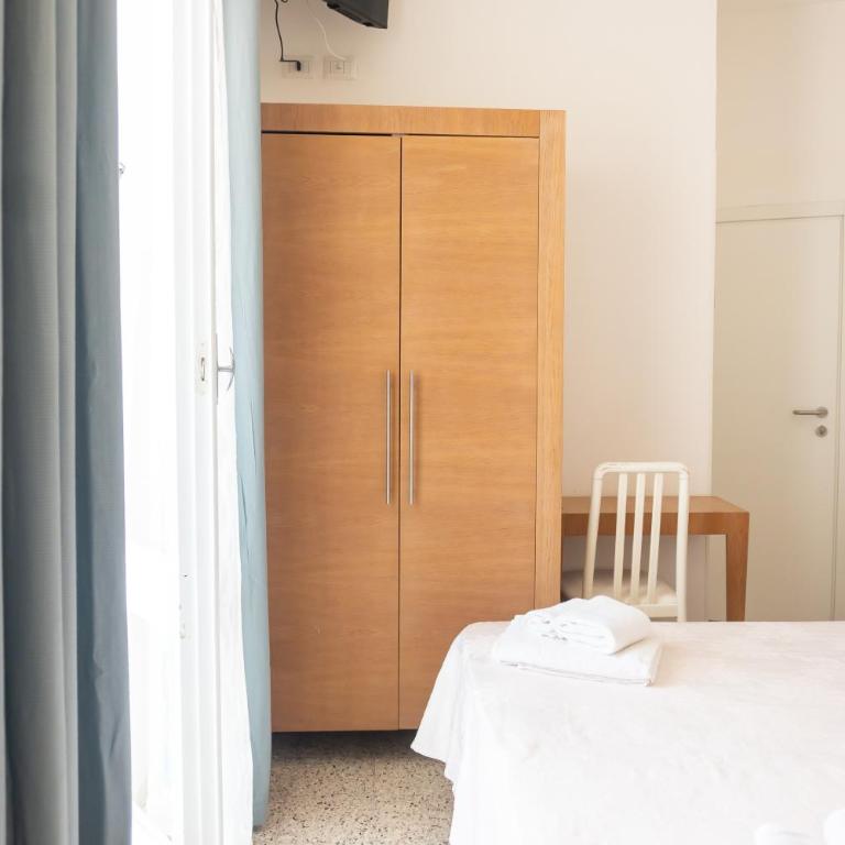 Hotel Gin sul mare - Camera Tripla - 14