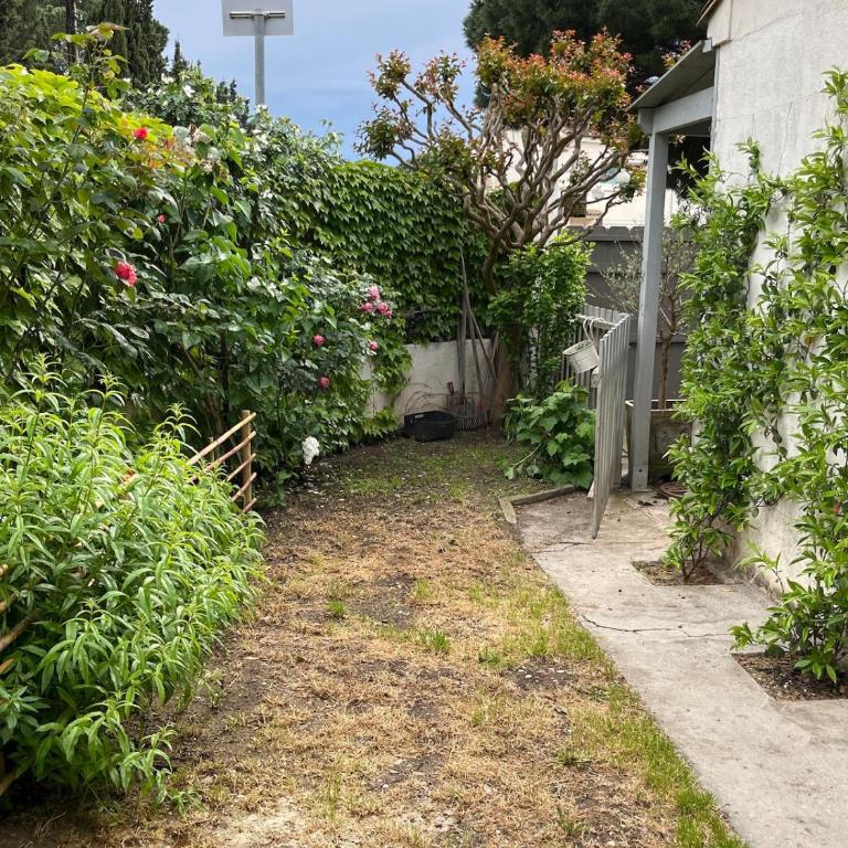 Maison familiale de charme avec jardin - Casa con 1 Camera da Letto - 19