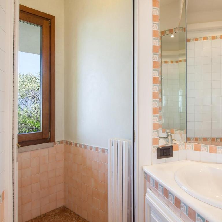 Villa Viu with Pool and Lake View - Villa avec Piscine Privée - 23