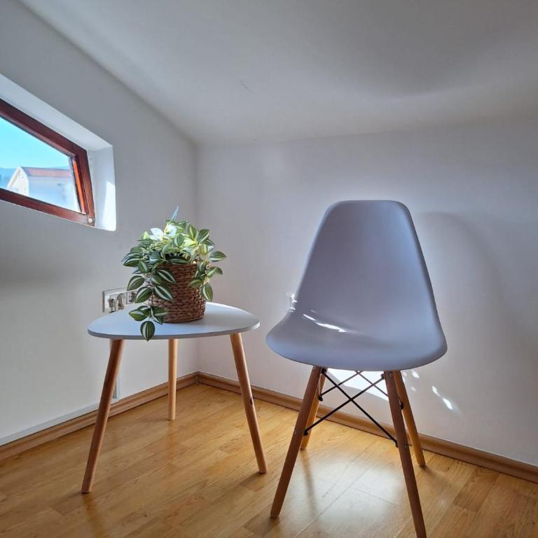 Savo Apartments - Apartman sa 2 Spavaće Sobe, Terasom i Pogledom na More - 4