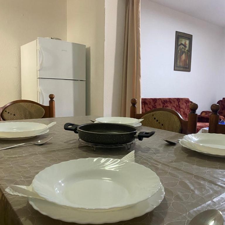 NANAs House - Entire Old House with private Yard - One-Bedroom Apartment - 15